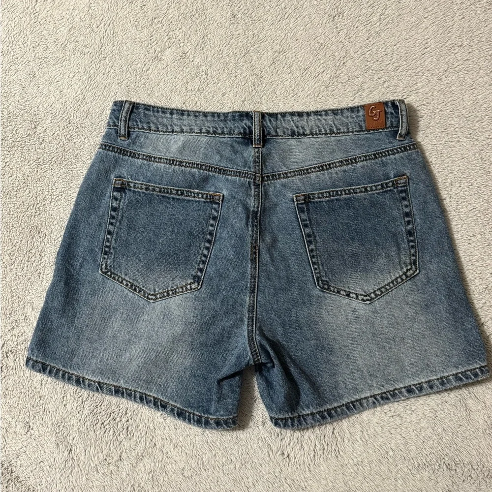 GOGO High Waist Blue Denim Shorts - Picture 3 of 9